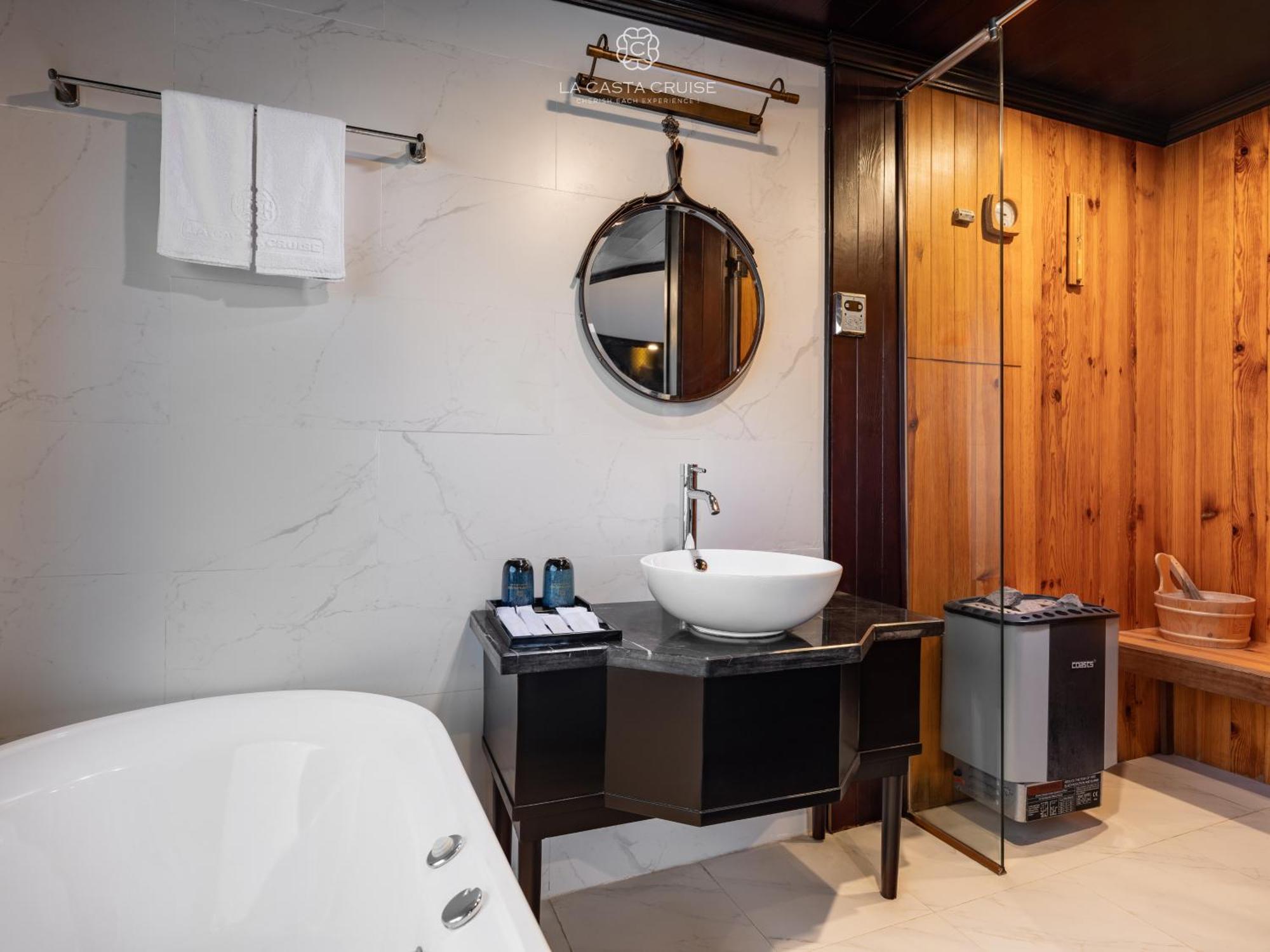 La Casta Cruise Otel Ha Long Dış mekan fotoğraf